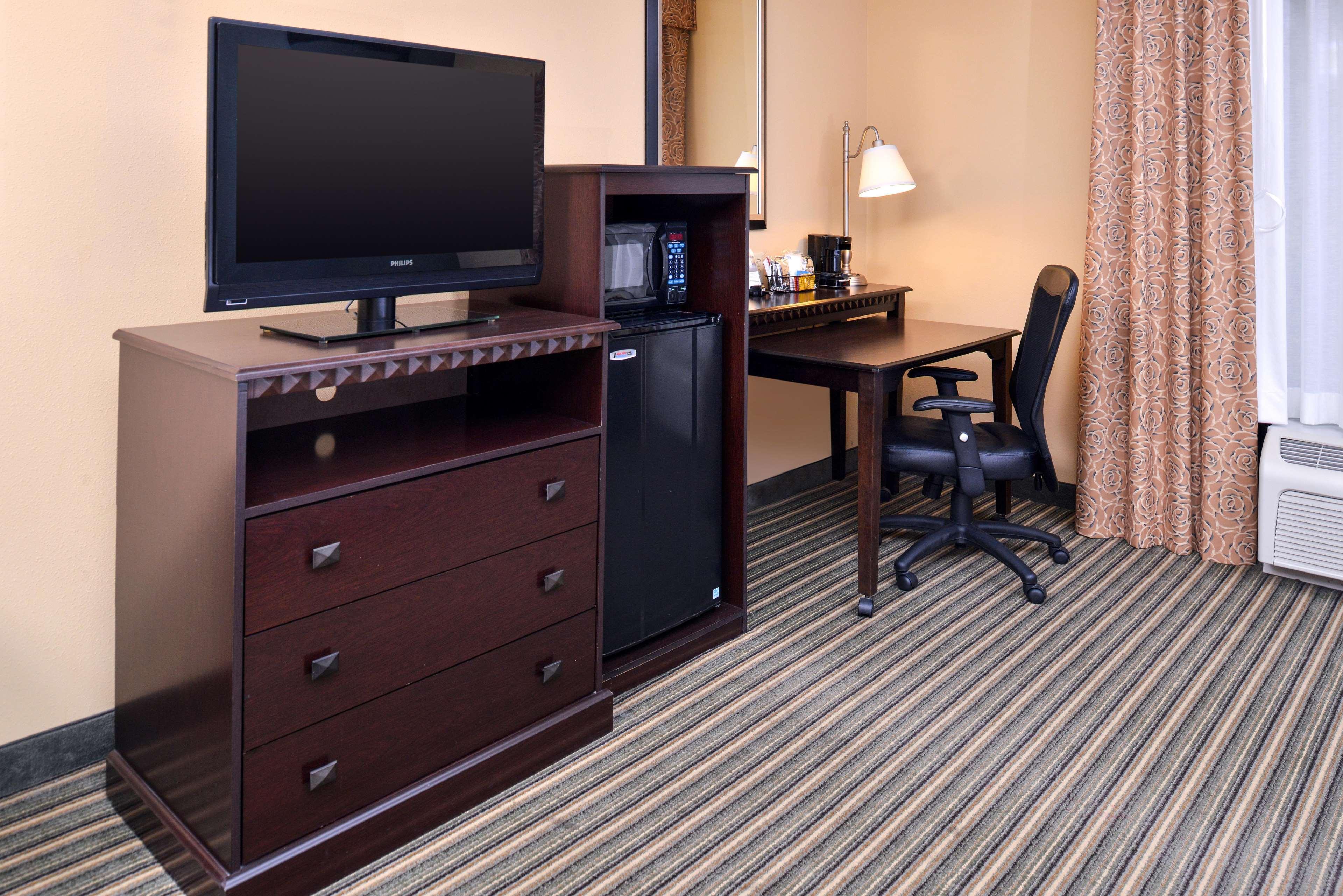 Hampton Inn & Suites Fort Belvoir Alexandria South Bagian luar foto